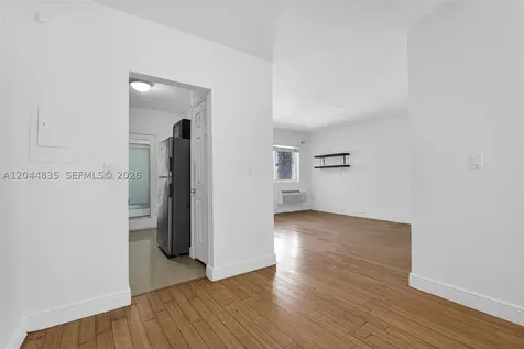 320 85th Street Miami Beach FL 33141