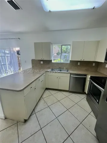 21477 SW 85th Passage Cutler Bay FL 33189