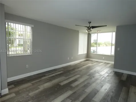 2831 N Oakland Forest Drive Oakland Park FL 33309