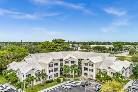 2831 N Oakland Forest Drive Oakland Park FL 33309