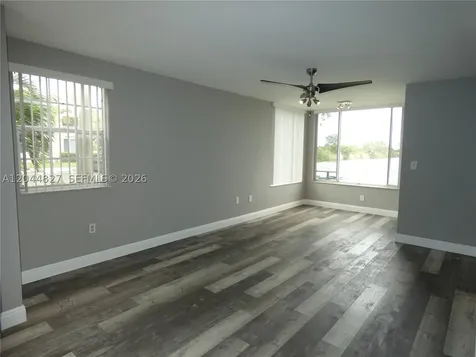 2831 N Oakland Forest Drive Oakland Park FL 33309