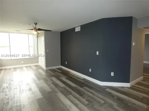 2831 N Oakland Forest Drive Oakland Park FL 33309