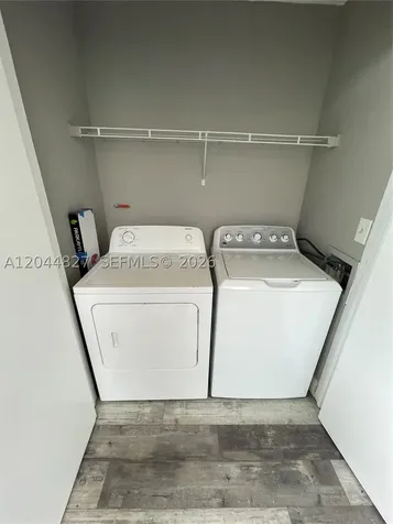 2831 N Oakland Forest Drive Oakland Park FL 33309