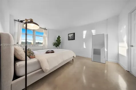 1020 Meridian Avenue Miami Beach FL 33139