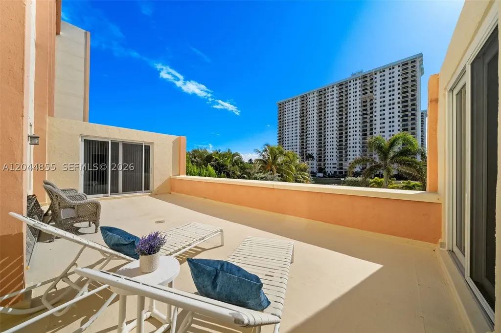 801 S Ocean Drive Hollywood FL 33019