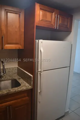 666 W 81st Street Hialeah FL 33014