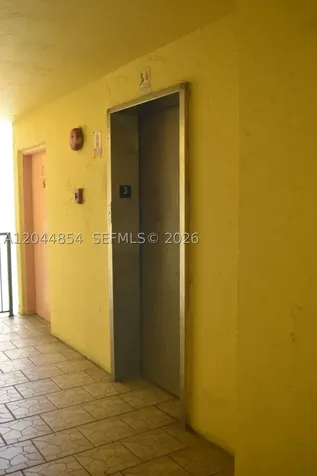 666 W 81st Street Hialeah FL 33014