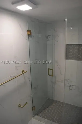 666 W 81st Street Hialeah FL 33014