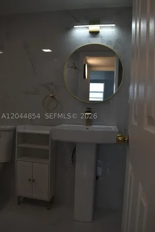 666 W 81st Street Hialeah FL 33014