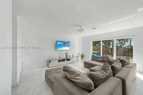 16546 SW 103rd Lane Miami FL 33196