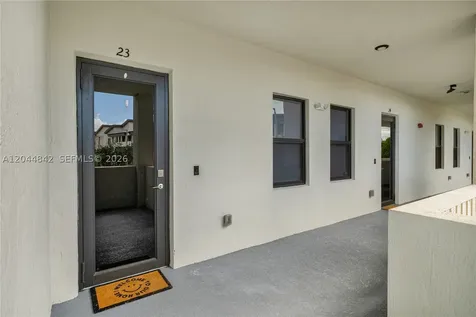 7819 NW 104th Avenue Doral FL 33178