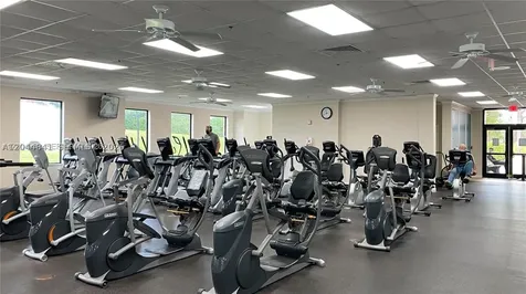 340 S Oakridge S Deerfield Beach FL 33442