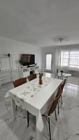 340 S Oakridge S Deerfield Beach FL 33442