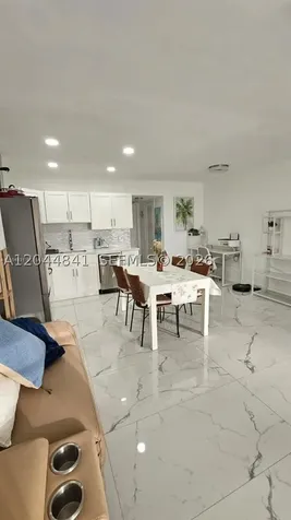 340 S Oakridge S Deerfield Beach FL 33442