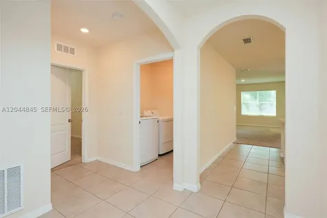660 Cotulla Drive Kissimmee FL 34758