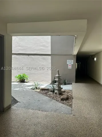 Miami FL 33193
