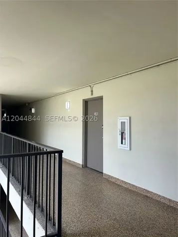 Miami FL 33193