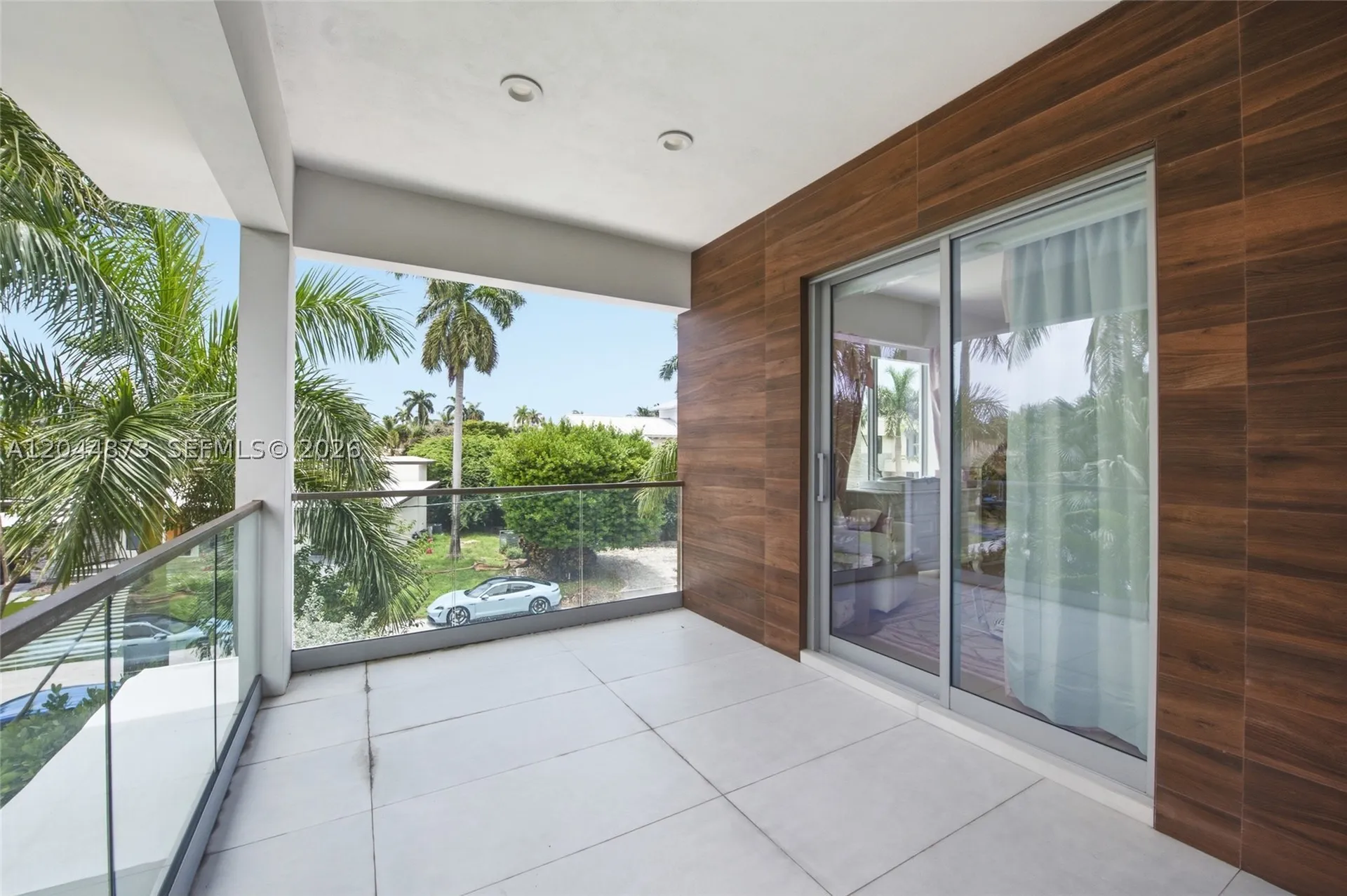 91 Fiesta Way Fort Lauderdale FL 33301
