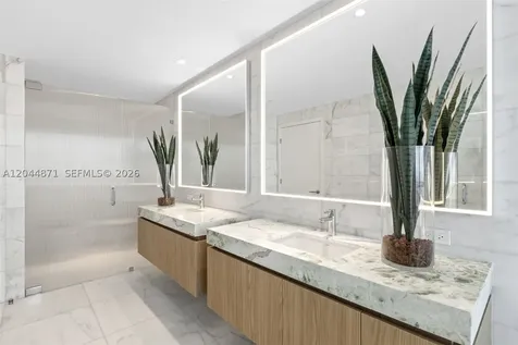 501 West Avenue Miami Beach FL 33139