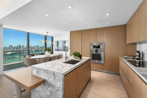 501 West Avenue Miami Beach FL 33139