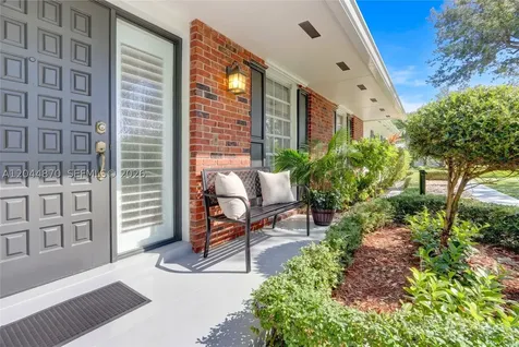 7520 SW 164th Street Palmetto Bay FL 33157