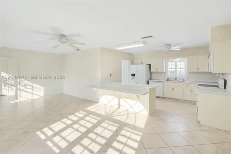7520 SW 164th Street Palmetto Bay FL 33157