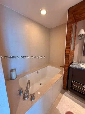 6899 Collins Avenue Miami Beach FL 33141