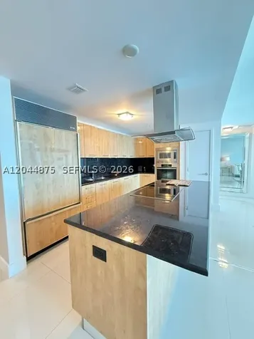 6899 Collins Avenue Miami Beach FL 33141
