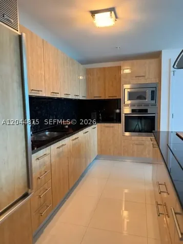 6899 Collins Avenue Miami Beach FL 33141