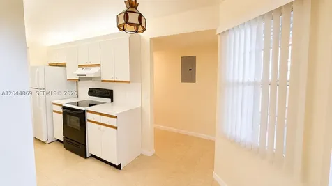 12900 SW 13th Street Pembroke Pines FL 33027