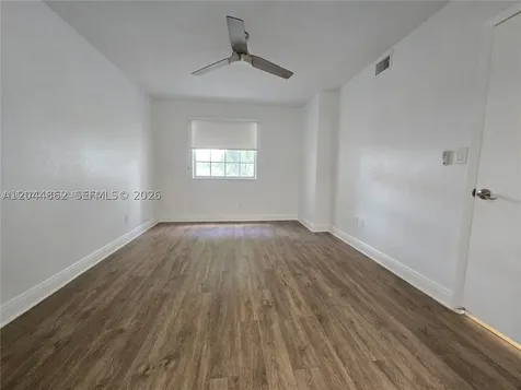 2890 N Oakland Forest Drive Oakland Park FL 33309
