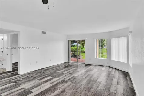 2341 NW 33rd Street Oakland Park FL 33309