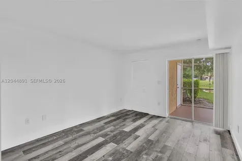 2341 NW 33rd Street Oakland Park FL 33309