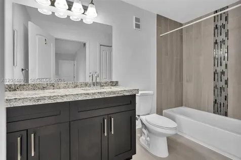 2341 NW 33rd Street Oakland Park FL 33309