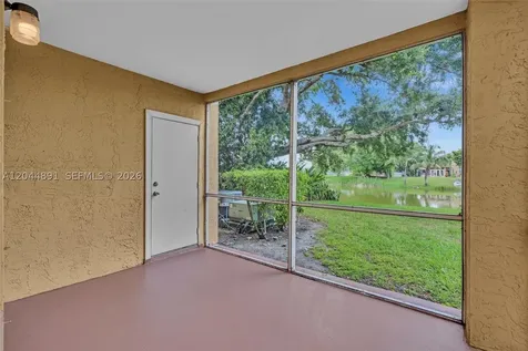 2341 NW 33rd Street Oakland Park FL 33309