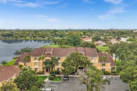 2341 NW 33rd Street Oakland Park FL 33309