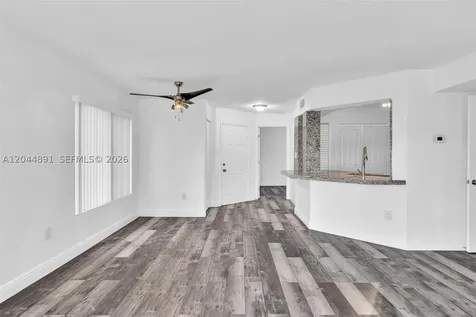 2341 NW 33rd Street Oakland Park FL 33309