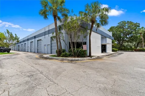 10297 NW 46th Street Sunrise FL 33351