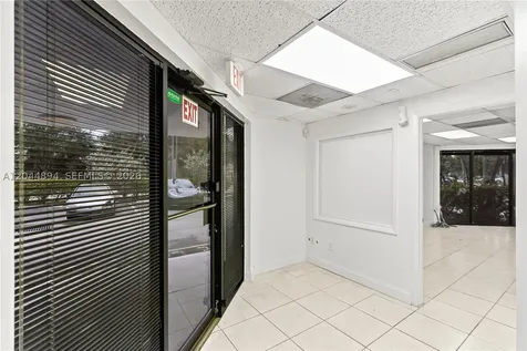 10297 NW 46th Street Sunrise FL 33351