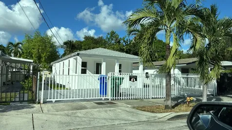 81 NW 44th Street Miami FL 33127