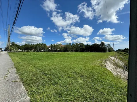 3494 S Jog Road Green Acres FL 33467