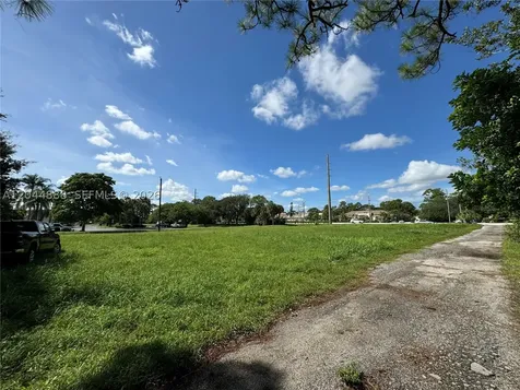 3494 S Jog Road Green Acres FL 33467