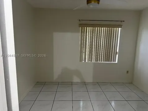 Miami FL 33186