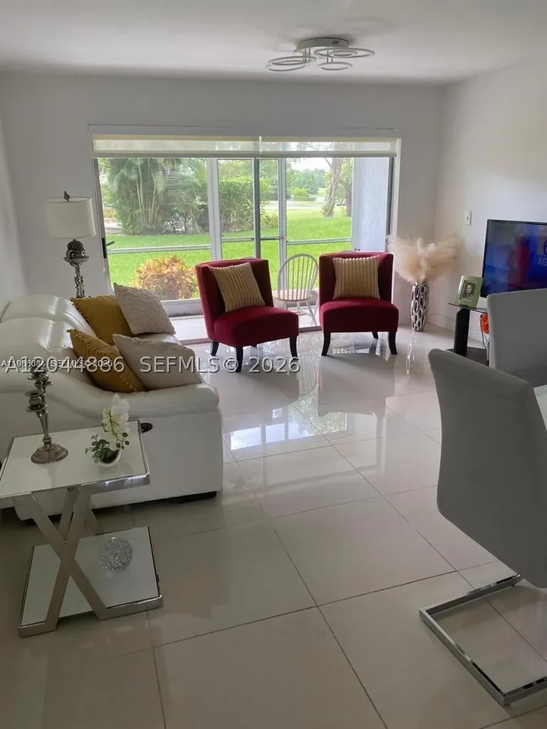 8838 W Mcnab Road Tamarac FL 33321