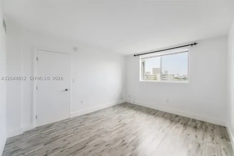 2851 Leonard Drive Aventura FL 33160