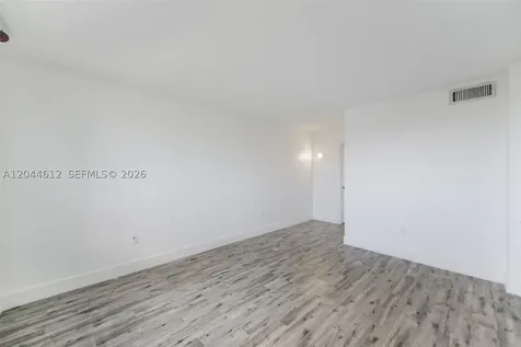 2851 Leonard Drive Aventura FL 33160