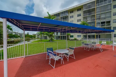 2851 Leonard Drive Aventura FL 33160