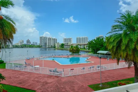 2851 Leonard Drive Aventura FL 33160