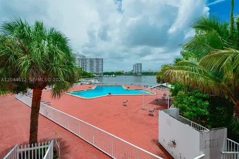 2851 Leonard Drive Aventura FL 33160