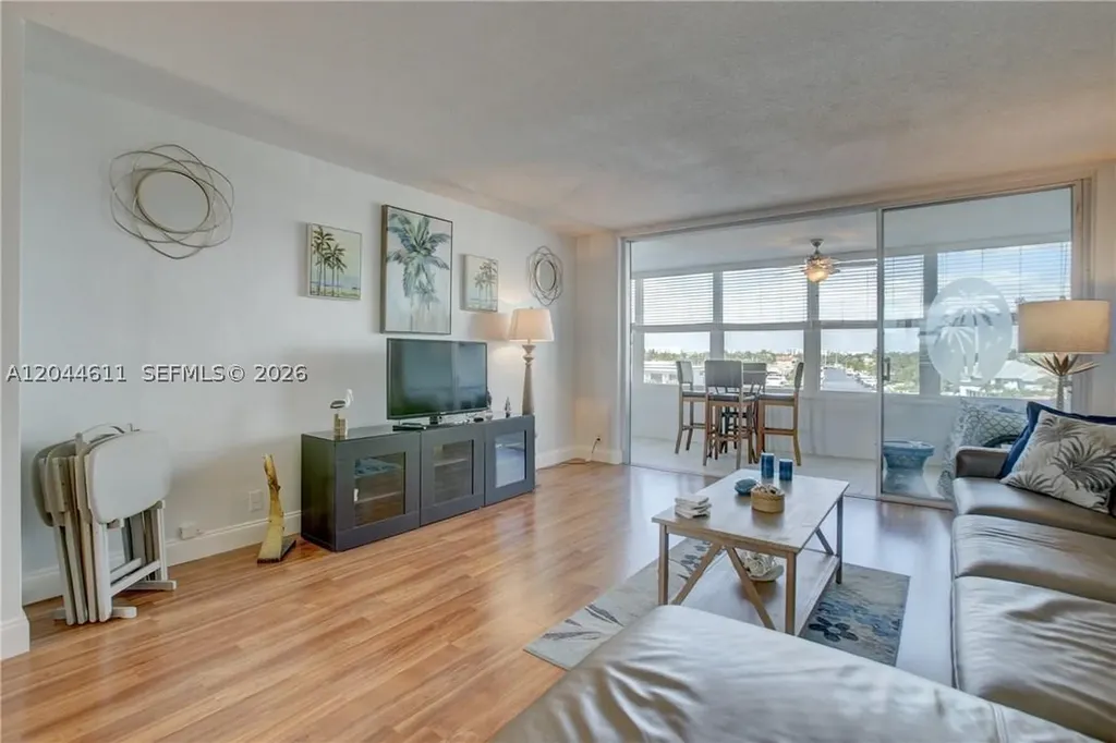 401 N Riverside Drive Pompano Beach FL 33062